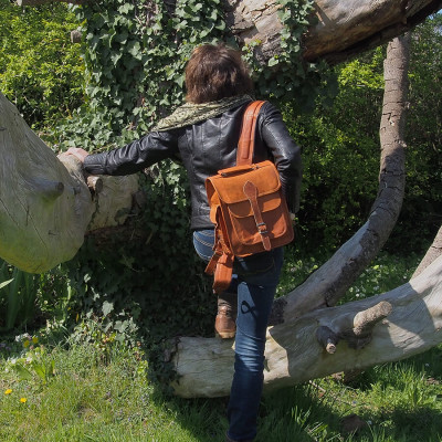 Sacoche - Sac à dos vintage en cuir naturel - M